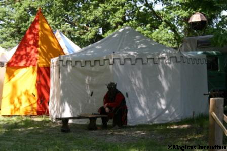 Klam08 tschechischer Teufel spielt Schach